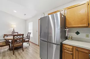 1324 Hillview Cir W, Newark, OH 43055 - Photo 11