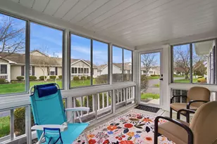1324 Hillview Cir W, Newark, OH 43055 - Photo 3