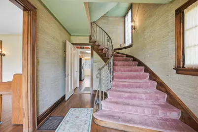 2448 Sherwood Road, Columbus, OH 43209 - Photo 3