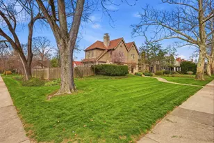 2448 Sherwood Rd, Columbus, OH 43209 - Photo 61