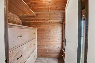 2448 Sherwood Rd, Columbus, OH 43209 - Photo 51