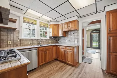 2448 Sherwood Road, Columbus, OH 43209 - Photo 17