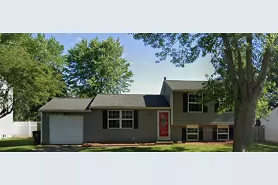 8055 Eliot Drive, Reynoldsburg, OH 43068 - Photo 1