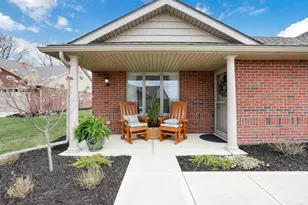 1220 Timber Wood Dr, Marysville, OH 43040 - Photo 5