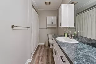 1381 Brentfield Pl, Columbus, OH 43228 - Photo 17