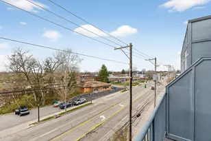 10 E Weber Rd, Columbus, OH 43202 - Photo 7