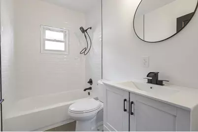 1272 E 15th Avenue, Columbus, OH 43211 - Photo 5