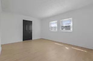 1272 E 15th Ave, Columbus, OH 43211 - Photo 9