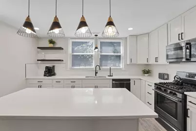 6084 Mink Street SW, Pataskala, OH 43062 - Photo 3