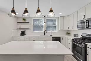 6084 Mink St SW, Pataskala, OH 43062 - Photo 3