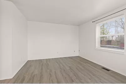 1108-1110 Cambridge Court, New Carlisle, OH 45344 - Photo 9