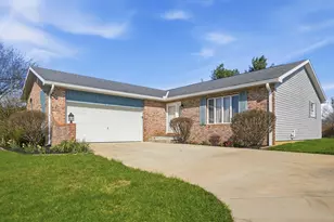 293 Mae St, Logan, OH 43138 - Photo 5