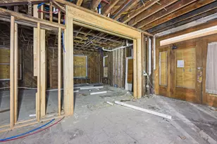 1703 Bryden Rd, Columbus, OH 43205 - Photo 11