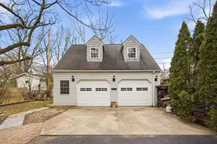 629 Eastmoor Blvd, Columbus, OH 43209 - Photo 23