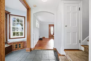 629 Eastmoor Blvd, Columbus, OH 43209 - Photo 5