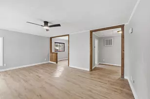 566 E 10th St, Marysville, OH 43040 - Photo 5