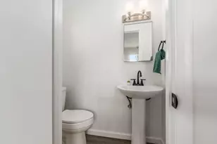 1620 Courtright Rd, Columbus, OH 43227 - Photo 19