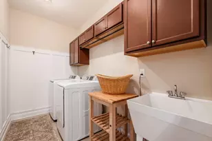 7991 Oak Meadow Dr, Dublin, OH 43016 - Photo 17