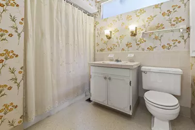 1090 Woodmere Road, Columbus, OH 43220 - Photo 29