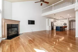 2150 Lane Woods Dr, Columbus, OH 43221 - Photo 17