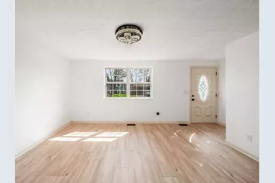 1281 Sweetbay Place, Galloway, OH 43119 - Photo 5