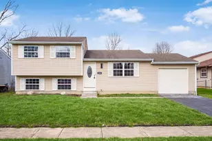 1281 Sweetbay Pl, Galloway, OH 43119 - Photo 1