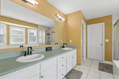 242 Farm Creek Drive, Columbus, OH 43230 - Photo 31