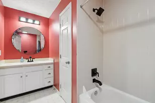 242 Farm Creek Dr, Columbus, OH 43230 - Photo 41