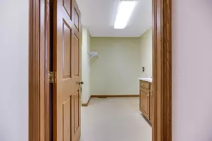 1760 Innisbrook Ln, Zanesville, OH 43701 - Photo 43