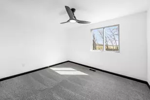 5999 Parkglen Rd, Galloway, OH 43119 - Photo 21