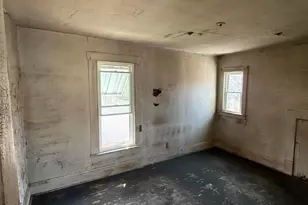 299 Whitethorne Ave, Columbus, OH 43223 - Photo 19