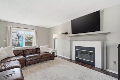 9003 Holquest Drive, Lewis Center, OH 43035 - Photo 5