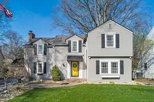 2695 Henthorn Rd, Upper Arlington, OH 43221 - Photo 1