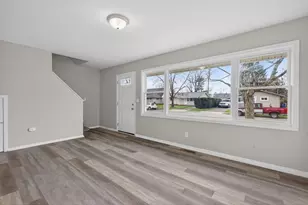 4052 Elbern Ave, Columbus, OH 43213 - Photo 3