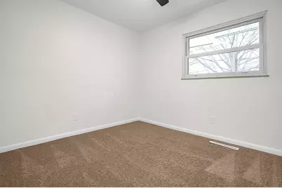 5294 Eisenhower Road, Columbus, OH 43229 - Photo 17