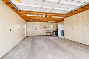 892 N Court St, Circleville, OH 43113 - Photo 53