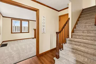 892 N Court St, Circleville, OH 43113 - Photo 15