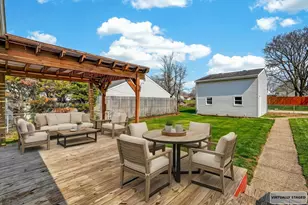 892 N Court St, Circleville, OH 43113 - Photo 7