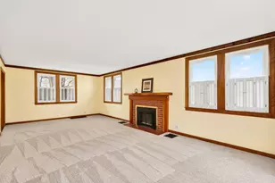 892 N Court St, Circleville, OH 43113 - Photo 17