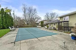 2411 Sheringham Rd, Upper Arlington, OH 43220 - Photo 59