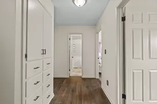 2411 Sheringham Rd, Upper Arlington, OH 43220 - Photo 27