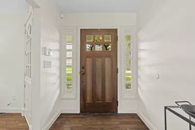 2411 Sheringham Road, Upper Arlington, OH 43220 - Photo 11