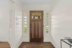 2411 Sheringham Rd, Upper Arlington, OH 43220 - Photo 11