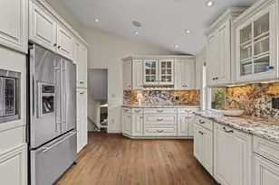2411 Sheringham Rd, Upper Arlington, OH 43220 - Photo 21