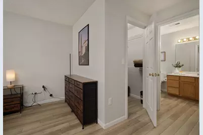 6729 Meadow Creek Drive #208, Columbus, OH 43235 - Photo 15