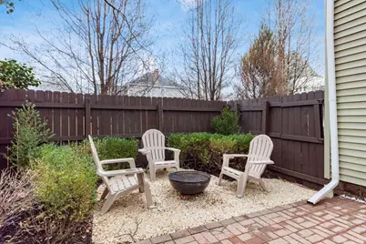 106 E Gates Street, Columbus, OH 43206 - Photo 35