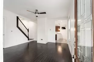 106 E Gates St, Columbus, OH 43206 - Photo 3