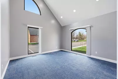 1305 Worthington Woods Boulevard, Columbus, OH 43085 - Photo 7