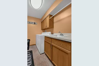 7788 Pembrook Drive, Reynoldsburg, OH 43068 - Photo 25