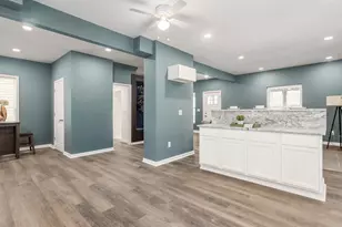 557 E Gates St, Columbus, OH 43206 - Photo 9